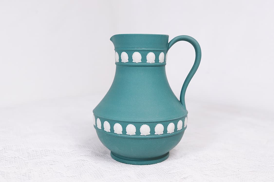 [영국엔틱] 웨지우드 제스퍼웨어 조개장식 도자기저그_ 틸그린 상품이미지1