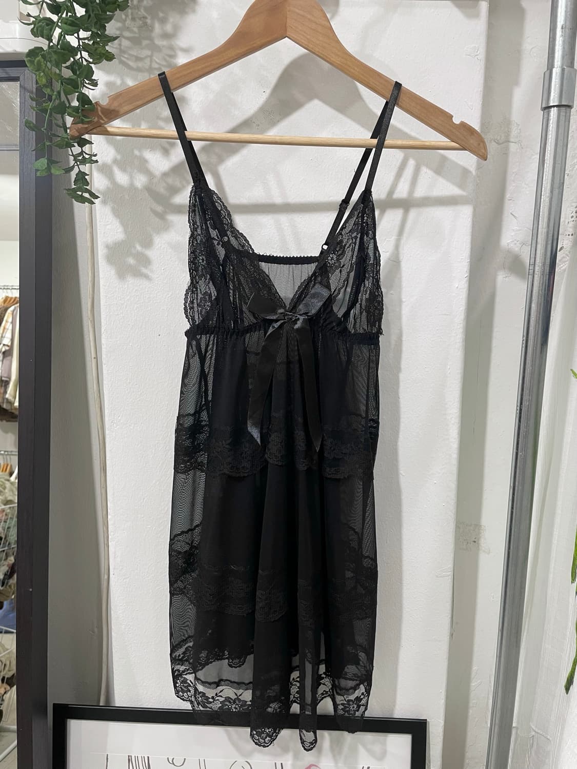 Sheer Lace Tiered Slip 상품이미지7