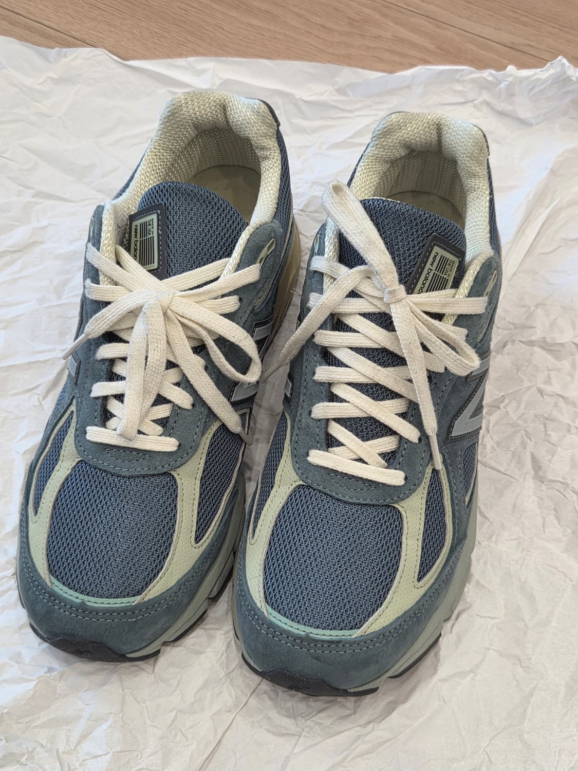 뉴발란스 x 오라리 990v4 메이드 인 USA 트루퍼 상품이미지6