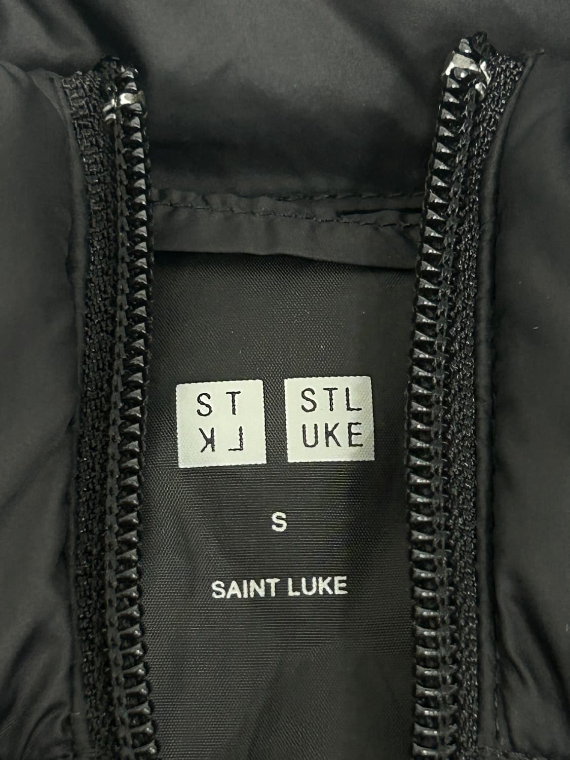 유니클로 Saint Luke 블랙 경량 패딩 S 상품이미지5