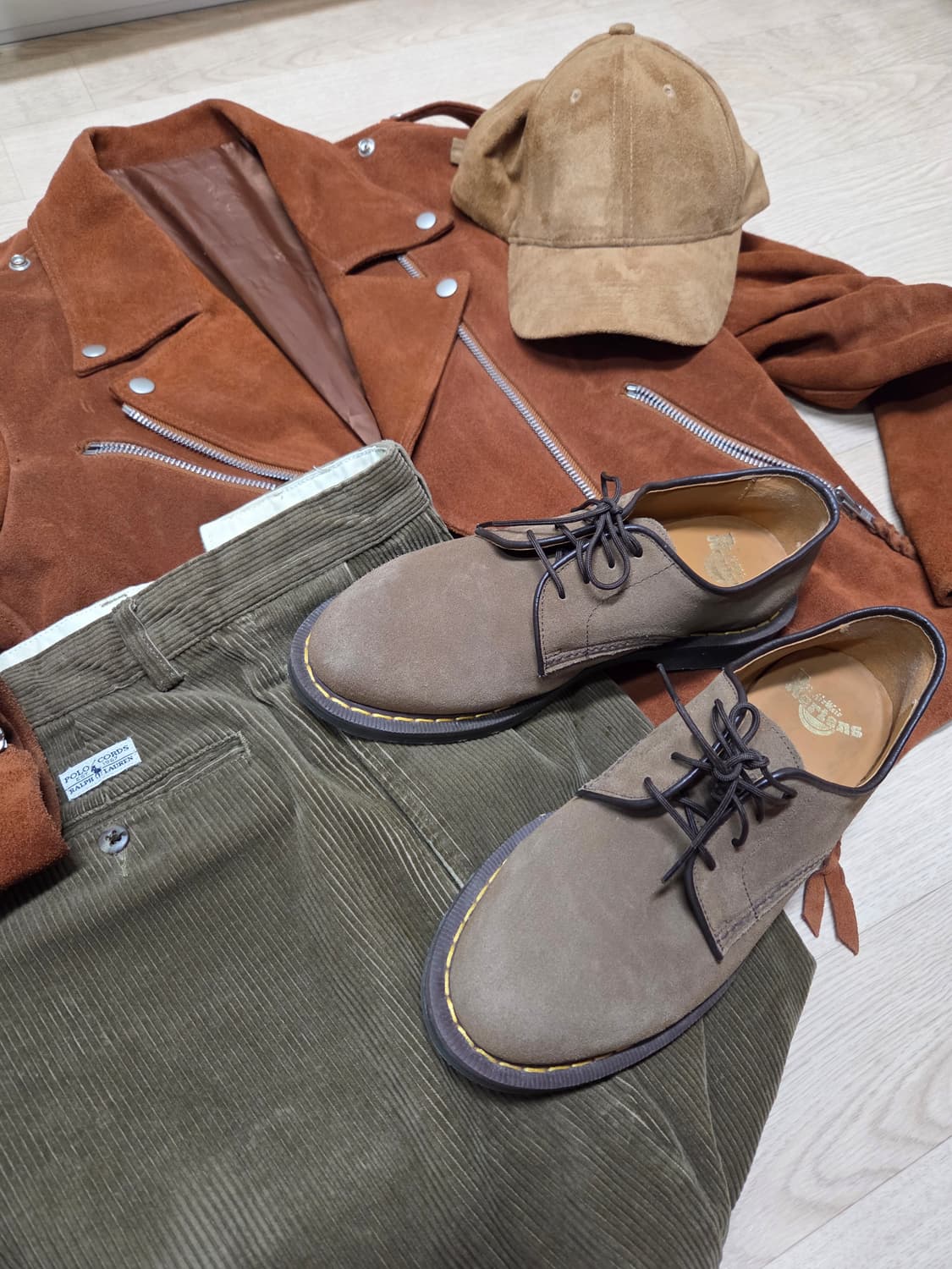 (~5회 착용)닥터마틴 스웨이드 4홀 더비 구두 로퍼 상품이미지4