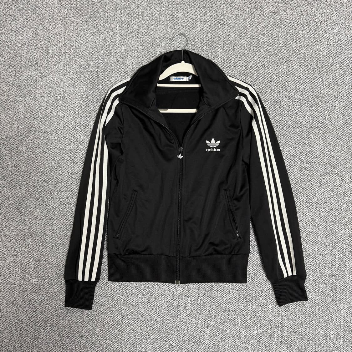 아디다스 파이어버드 백로고 져지 블랙 95 트랙탑 상품이미지1