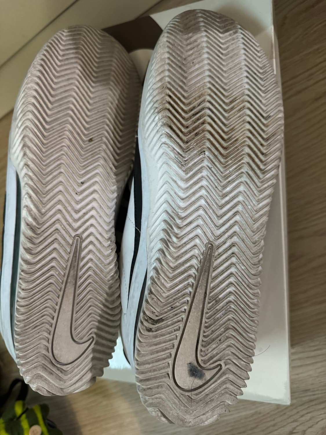 나이키 SB 코르테즈 흰색 스니커즈 상품이미지2