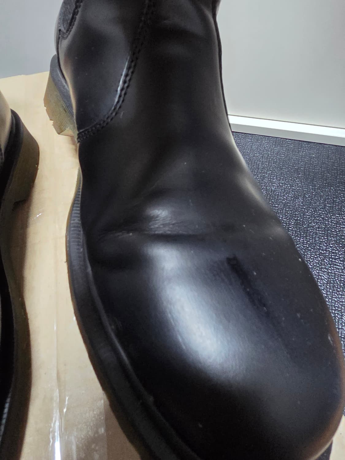 닥터마틴 모노 블랙 첼시 부츠 290 팔아요 상품이미지3