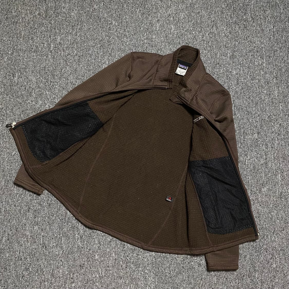 🌊Patagonia R1 Zip-up Brown Womens M  상품이미지2