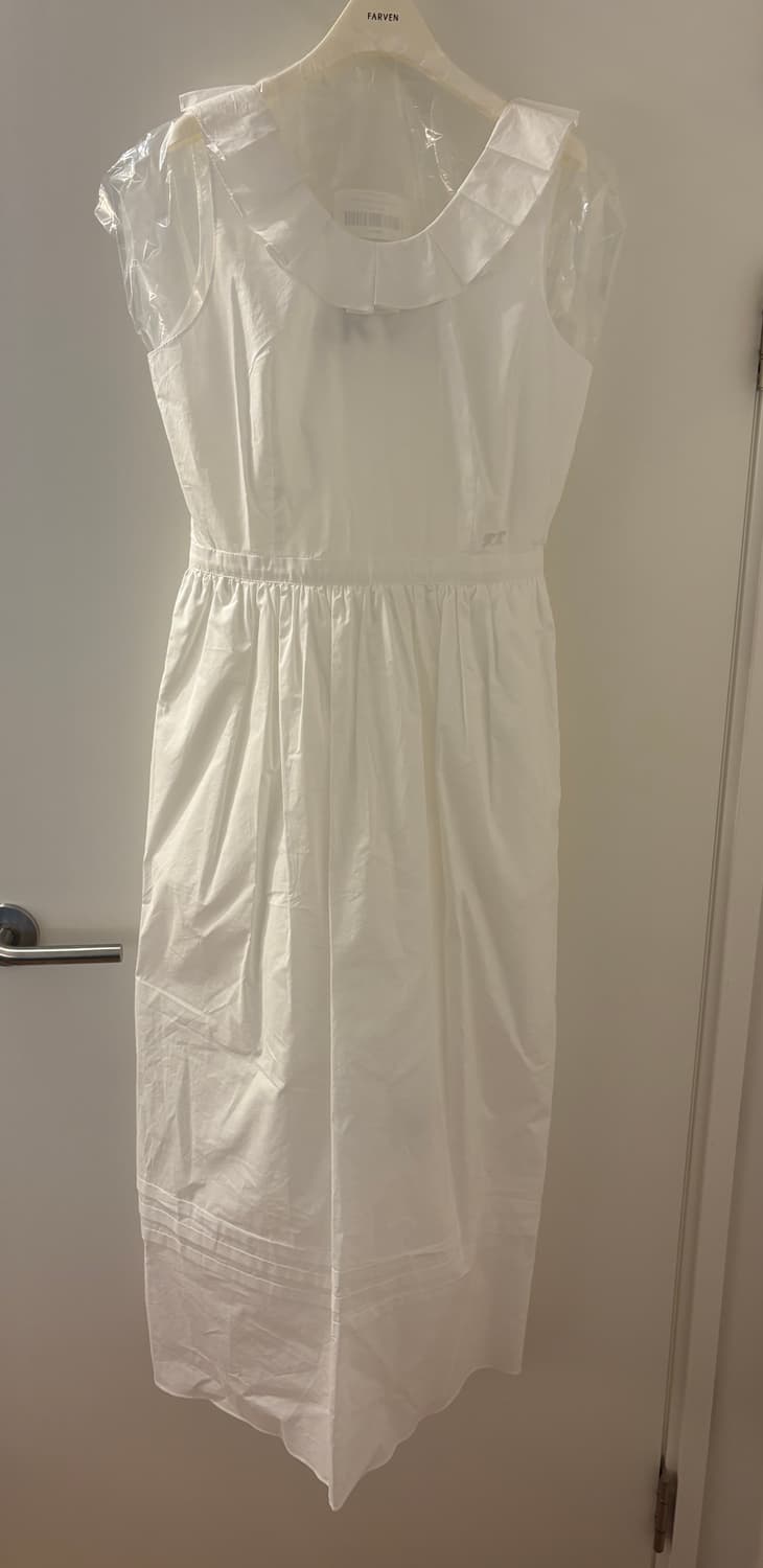 파르벵 프릴 원피스 상품이미지7