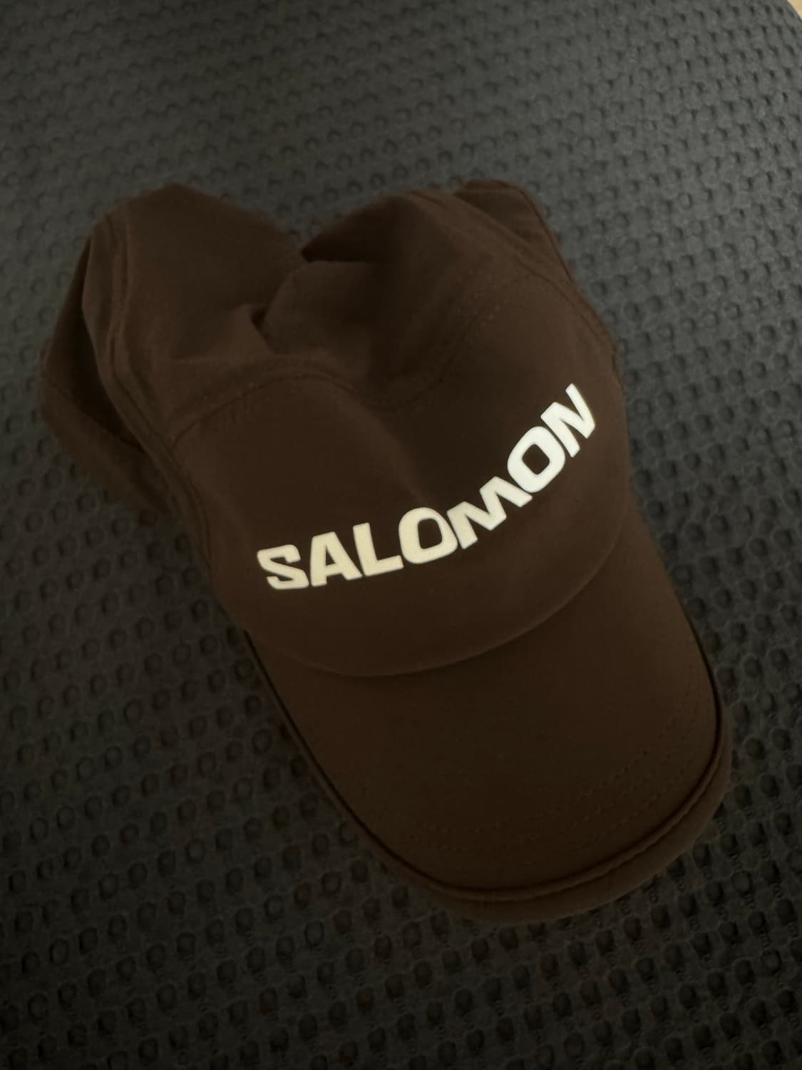 [OS] 살로몬 에어로 캡 다크브라운 상품이미지1