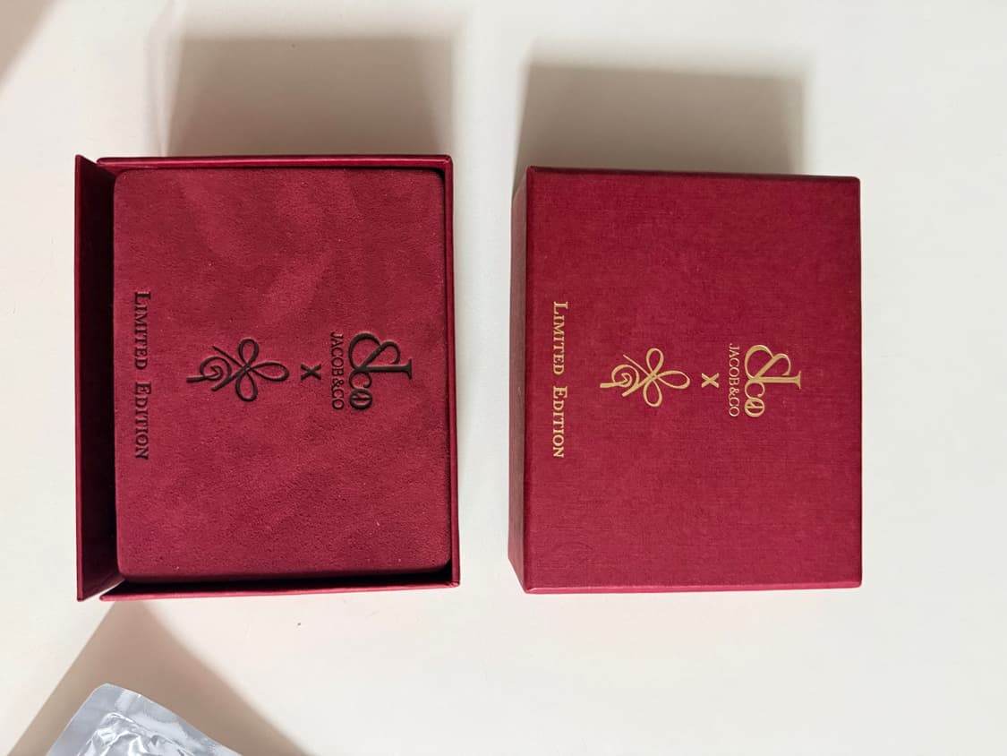 제이콥앤코 GD 데이지 이어링 귀걸이 새상품 판매합니다 상품이미지9