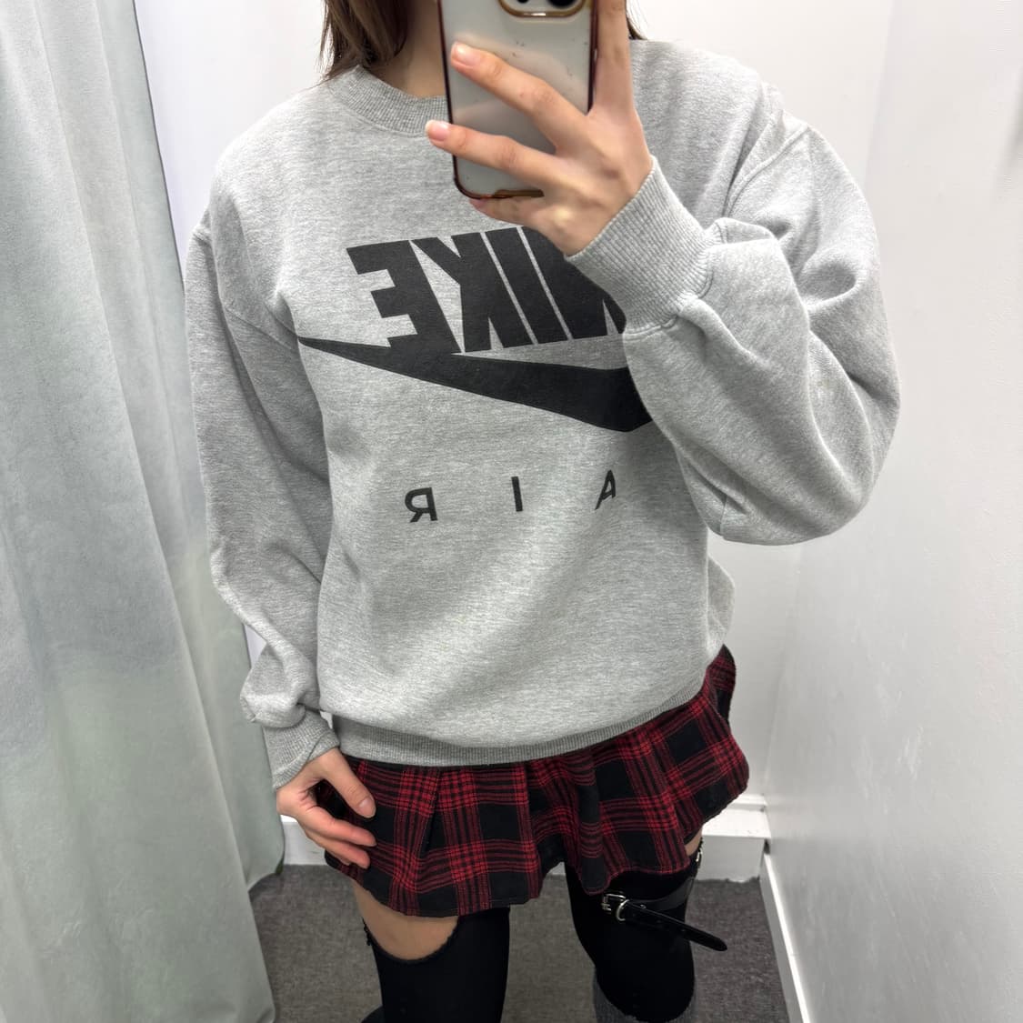 나이키 그레이 맨투맨 상품이미지2