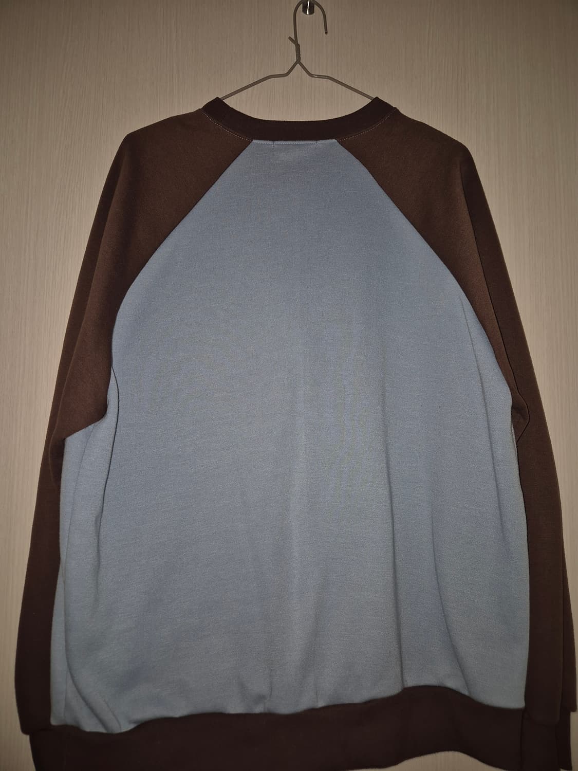 스포티에이드 마켓템 입질 민트초코맛 나그랑 맨투맨 상품이미지2