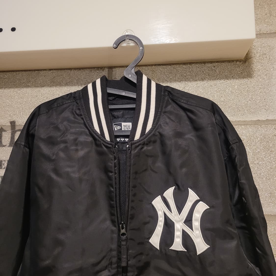 뉴에라 뉴욕양키즈 스타디움 자켓 XS 상품이미지3