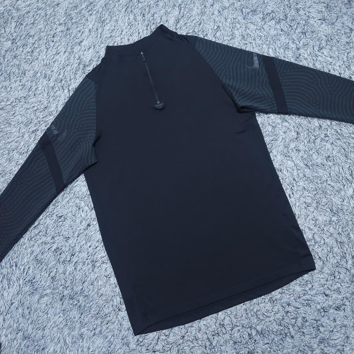 나이키) M 남자 드릴탑 드라이핏 반집업긴팔티 / 왕눈이샵 상품이미지2