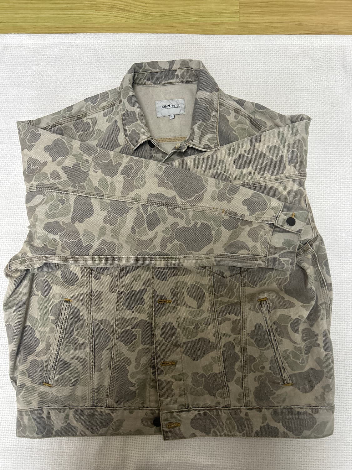 칼하트 웹 덕 카모 헬스턴 자켓 블리치드 자켓 상품이미지2