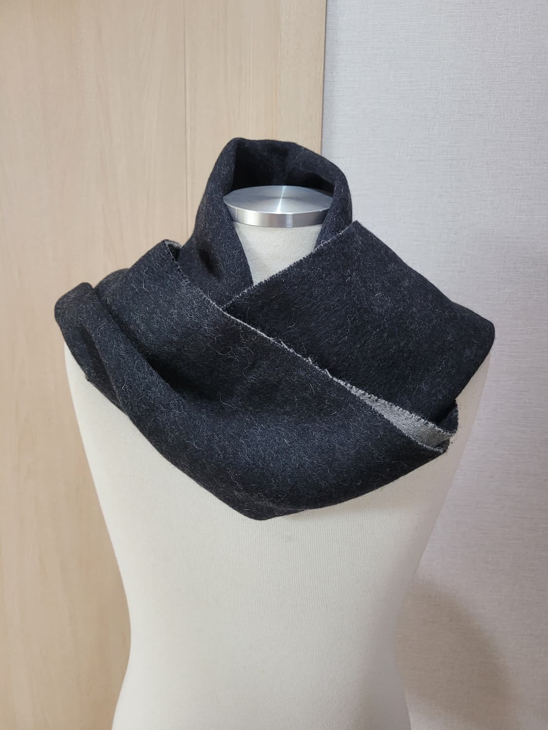 숲 SOUP 양면 울 머플러 그레이/블랙 상품이미지3