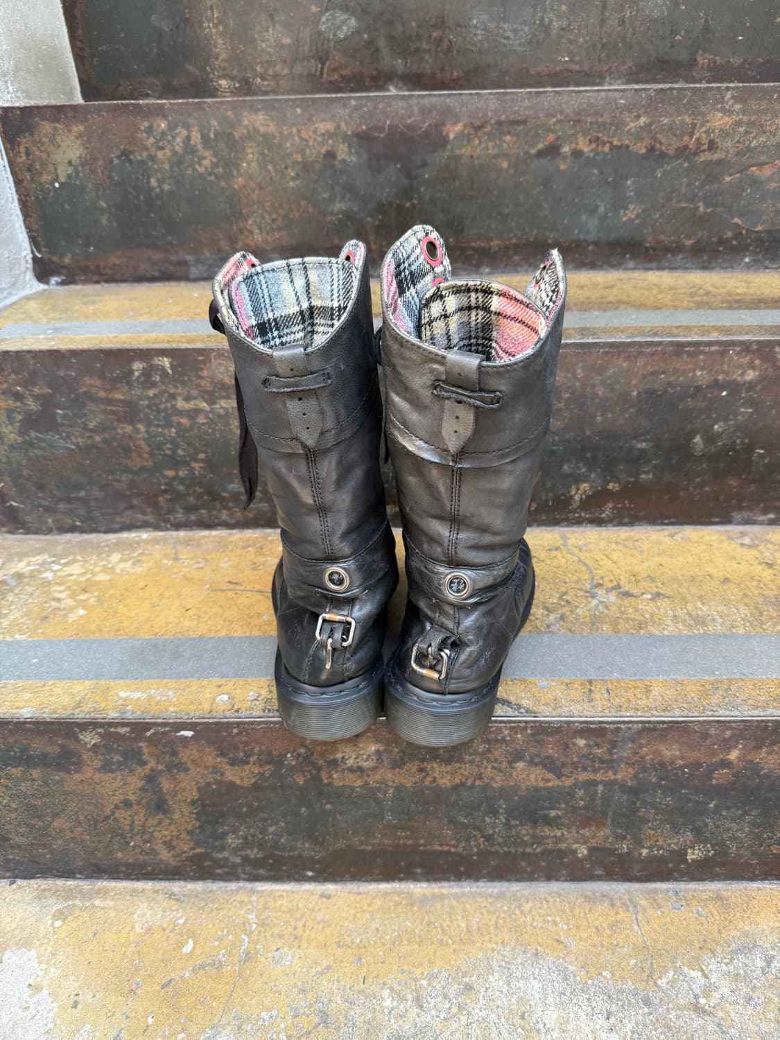 닥터마틴 1914 폴드다운 트라이엄프 부츠 상품이미지3