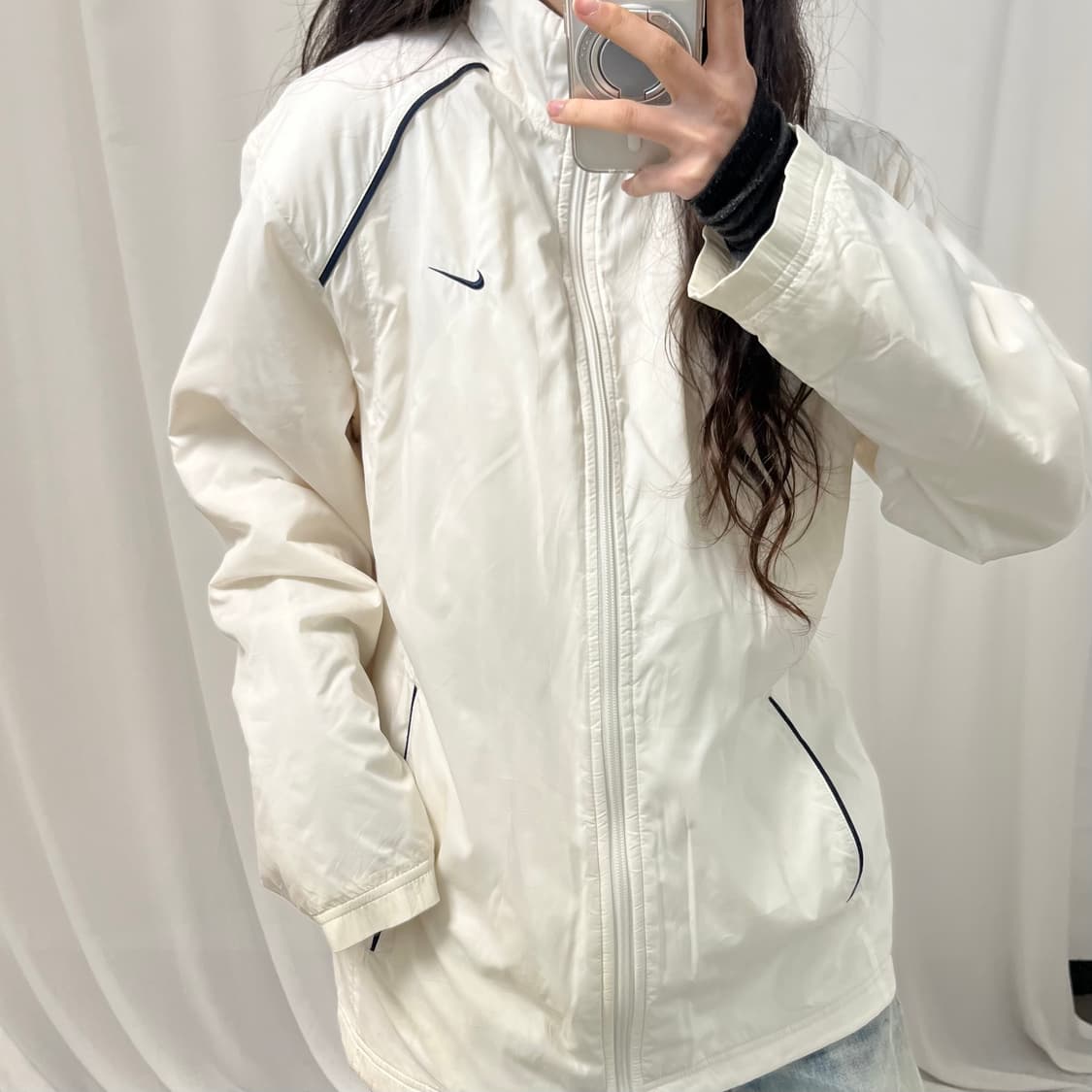 Nike White Jumper 상품이미지3