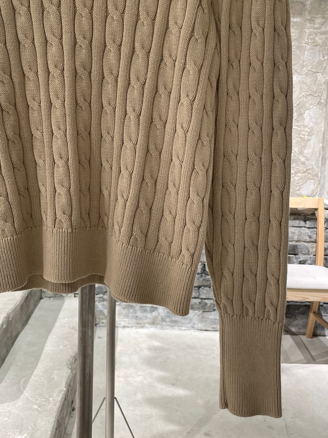 로렌 랄프로렌 블랙 라벨 베이지 퍼프 슬리브 케이블 스웨터 상품이미지5