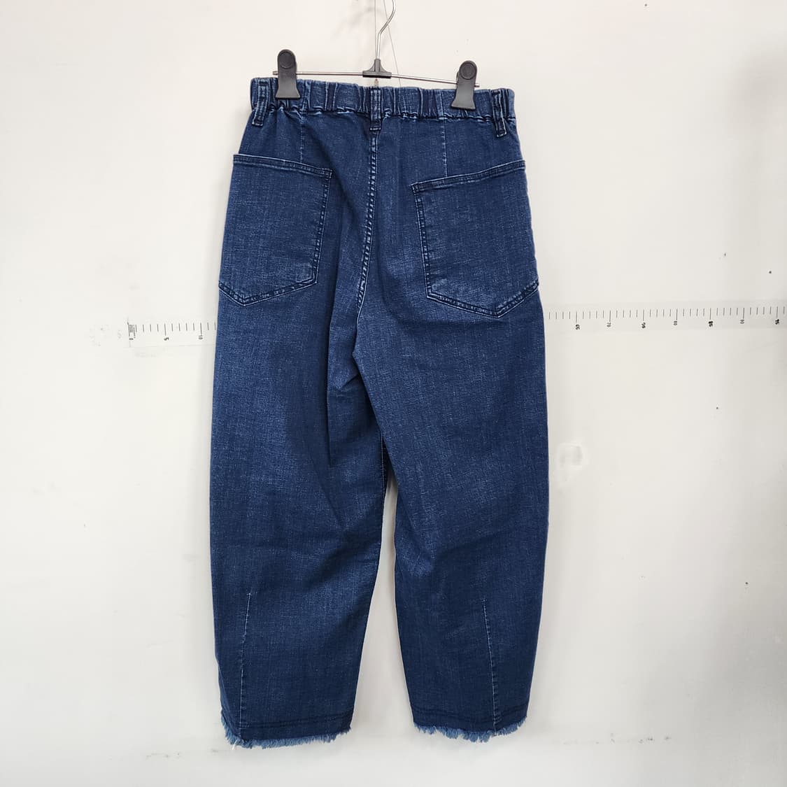 투톤 페인팅 데님 밴딩 와이드 팬츠 상품이미지3