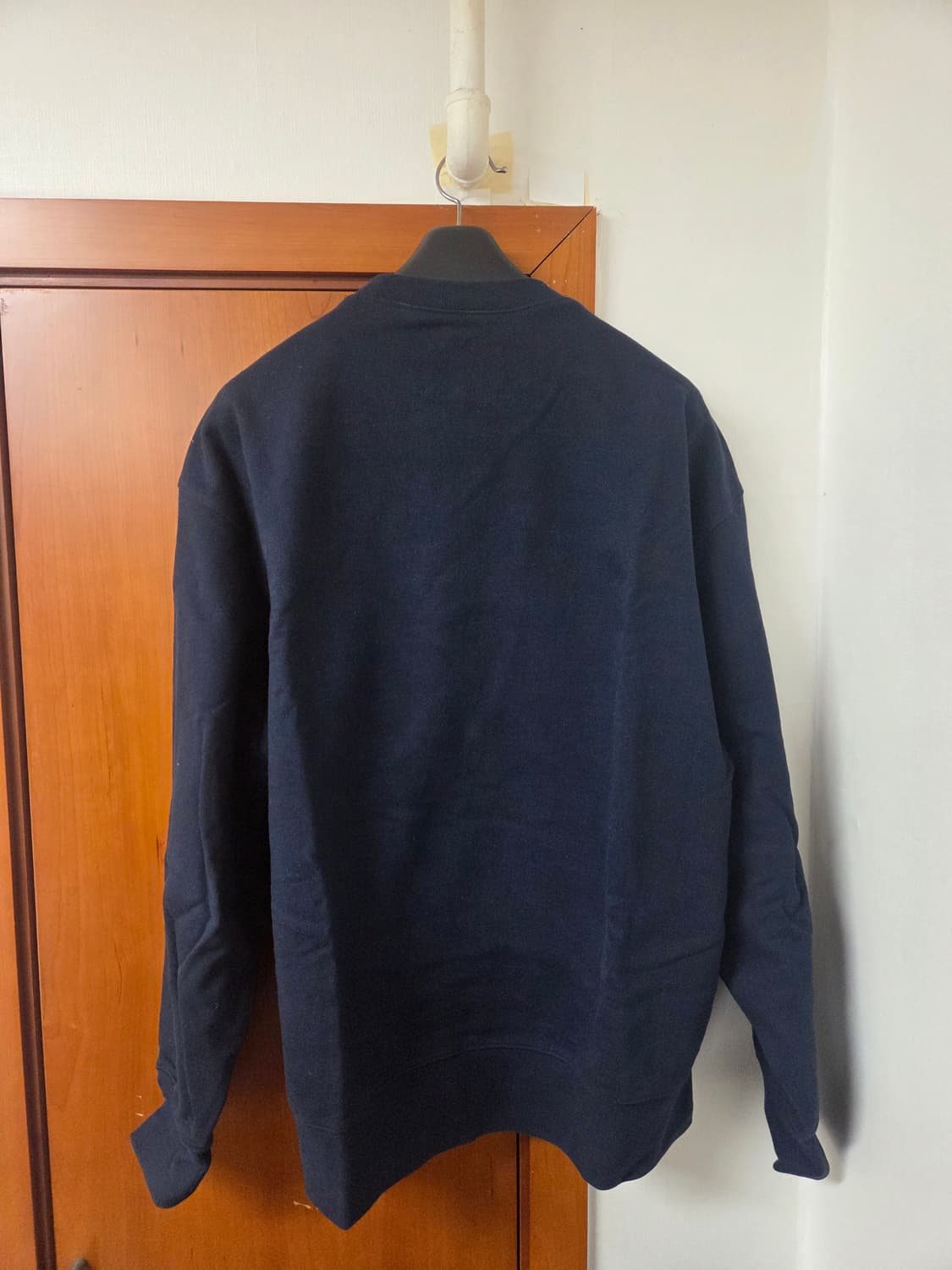 비바스튜디오 리트리버 클럽 맨투맨 네이비 L사이즈 상품이미지3