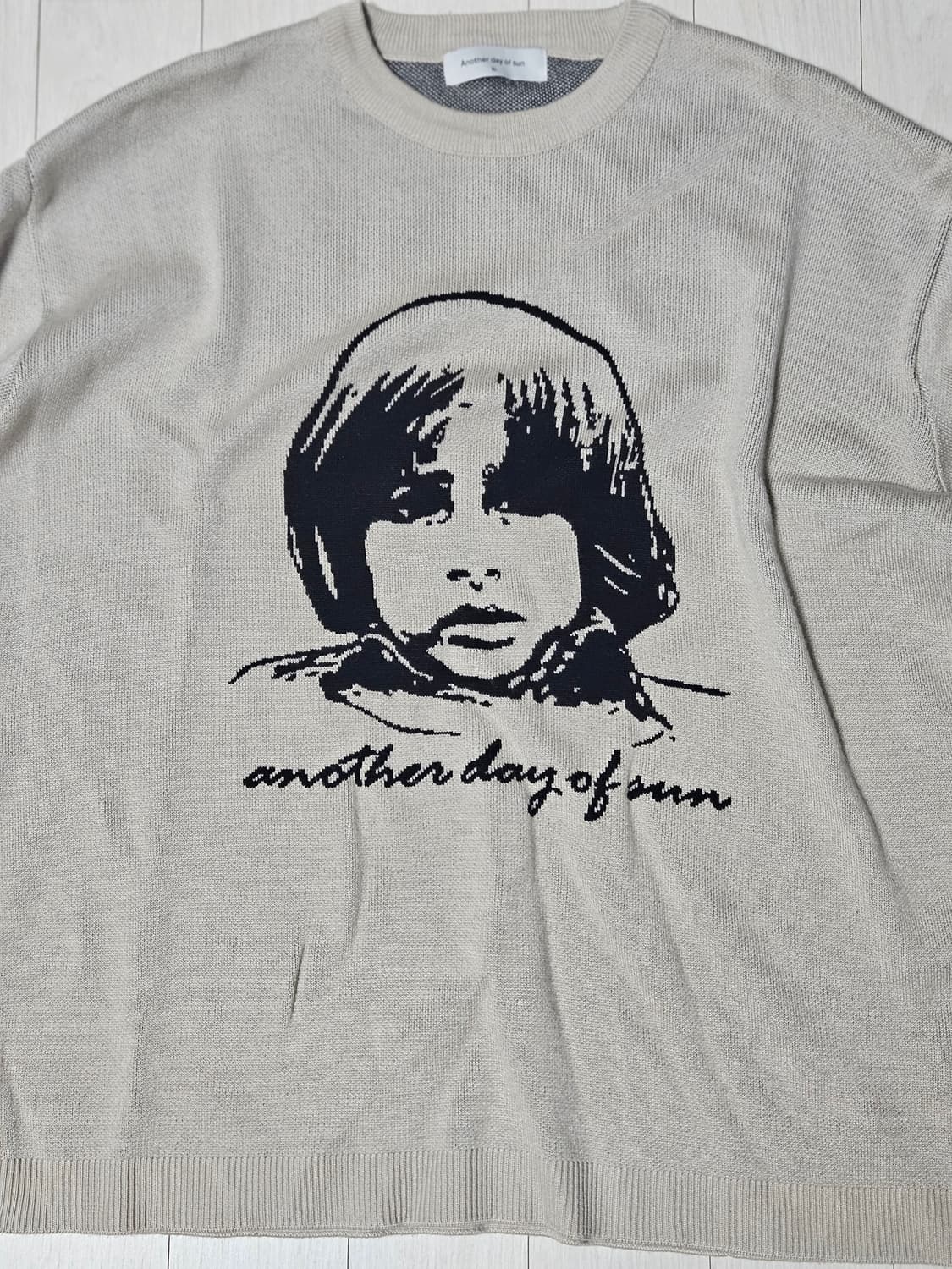 ANOTHER DAY OF SUN 오버핏 니트 상품이미지2