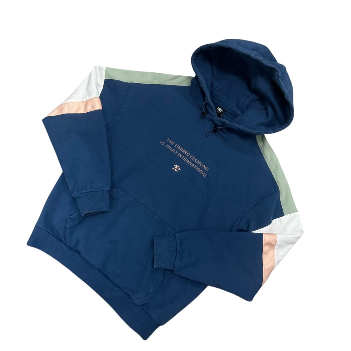 엄브로 후드티 상품이미지3