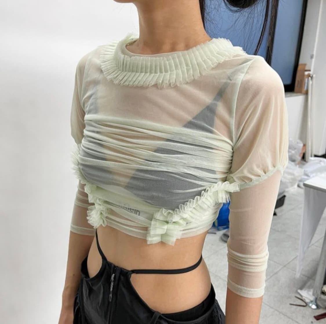 울리카 ulika sanctus 플리츠 탑 lime (S) 품절상품 상품이미지1