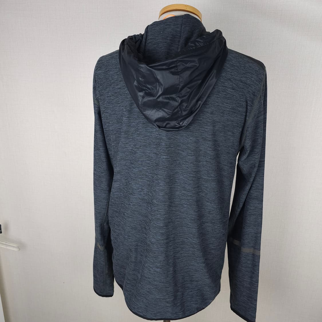 뉴발란스 후드집업 남자95사이즈  상품이미지4