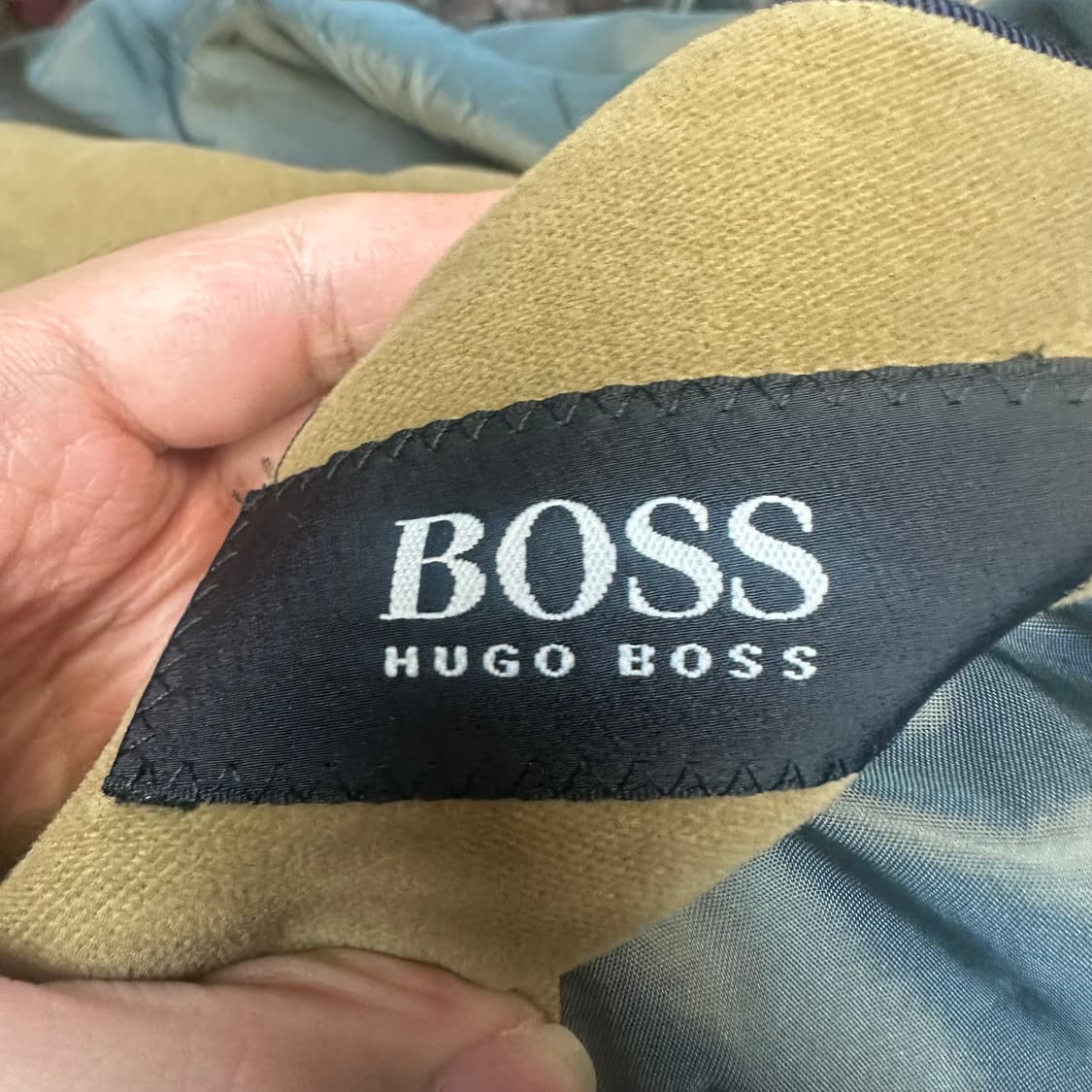 휴고보스 캐주얼 베이지 스웨이드블레이저 100 상품이미지3