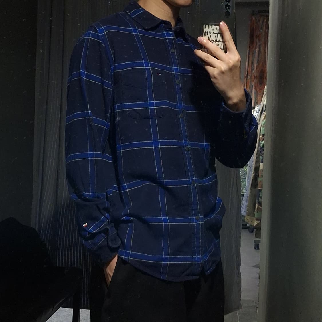 타미힐피거 타미진스 네이비 블루 체크패턴 플란넬 레귤러핏 남방 셔츠 상품이미지3