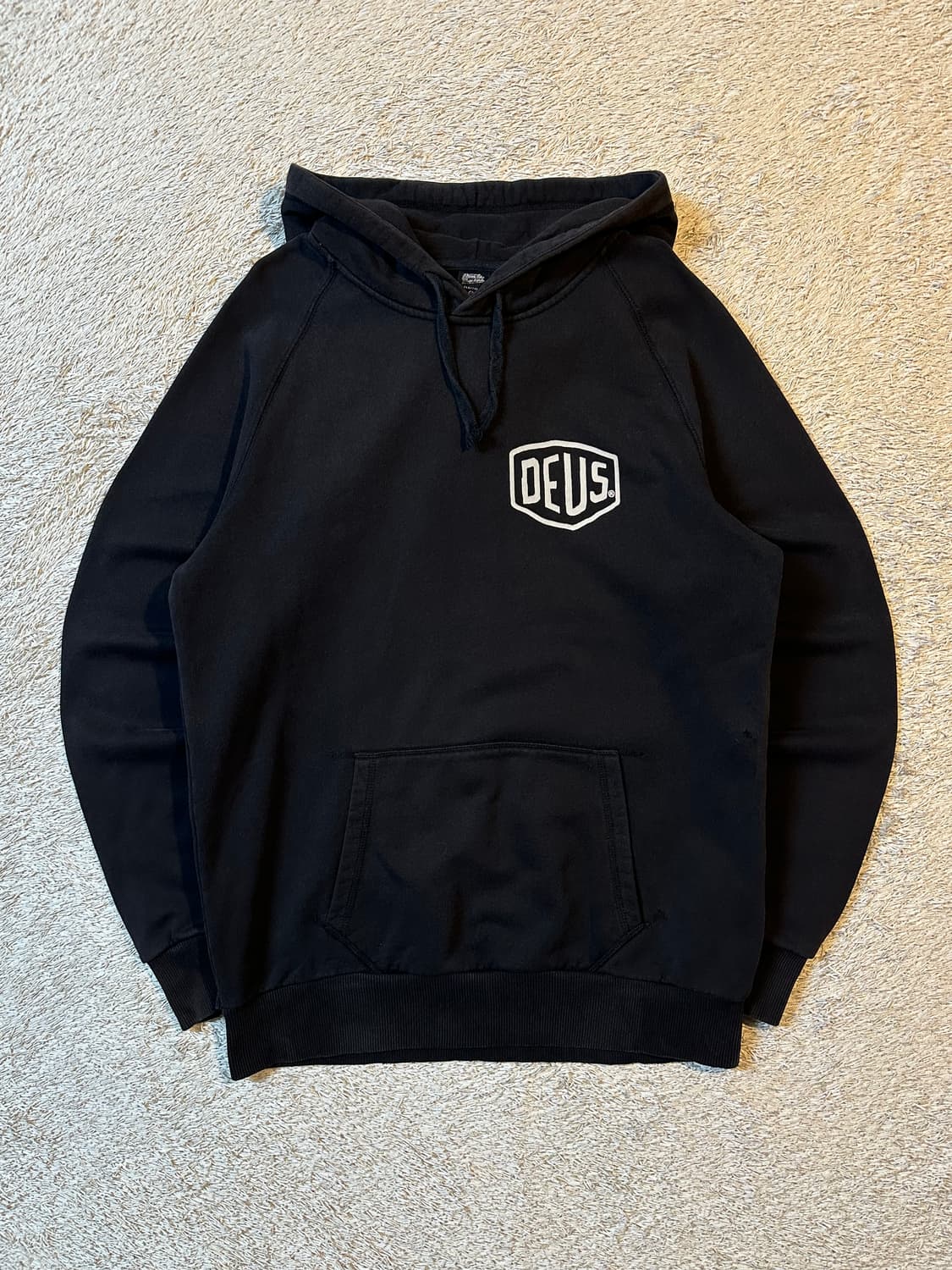 데우스 엑스 마키나 DEUS 캠퍼다운 어드레스 후드티 블랙 상품이미지2