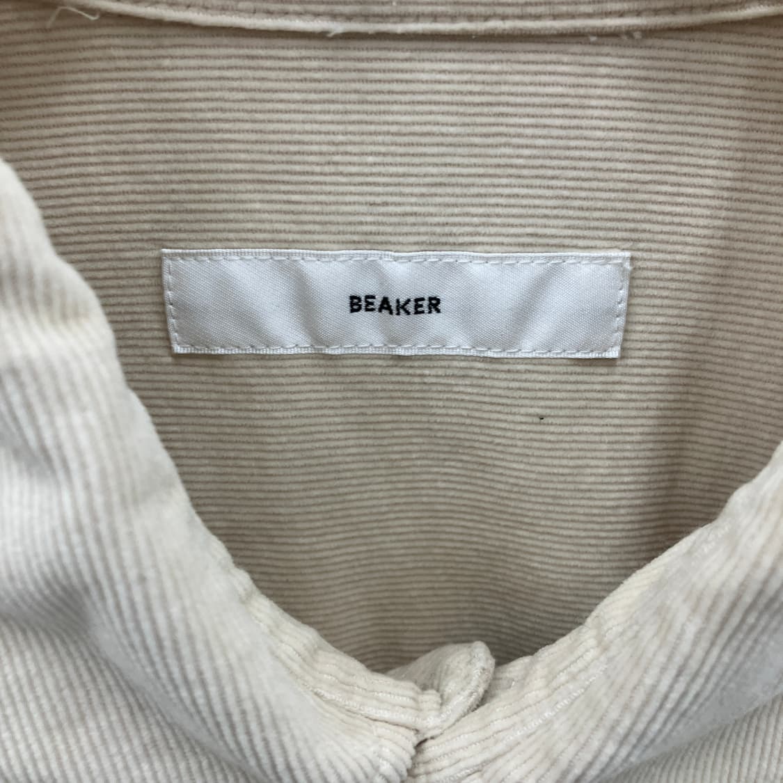 비이커 베이지 코듀로이 셔츠 자켓 상품이미지3