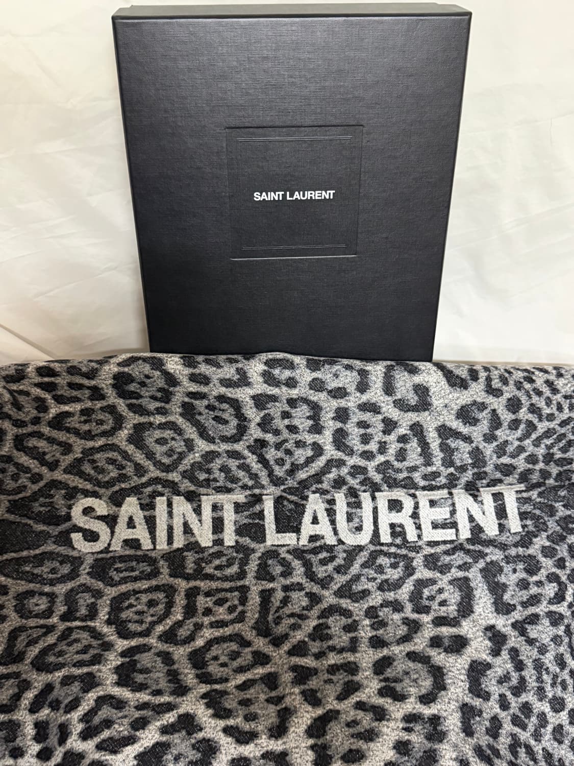 생로랑 레오파드 파리 익스클루시브 울 실크 블랭킷 상품이미지2