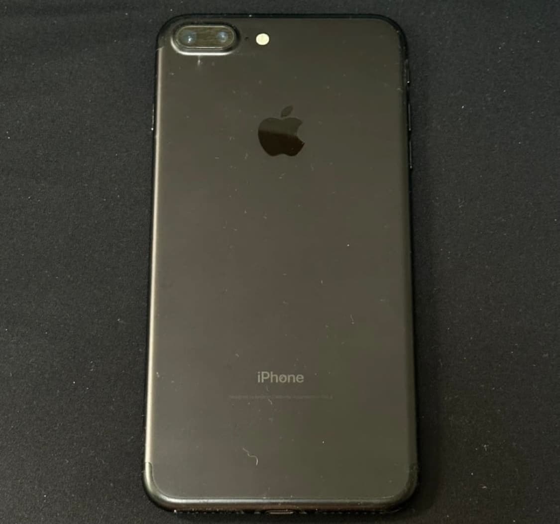 아이폰 7플러스 매트블랙 128g 상품이미지1