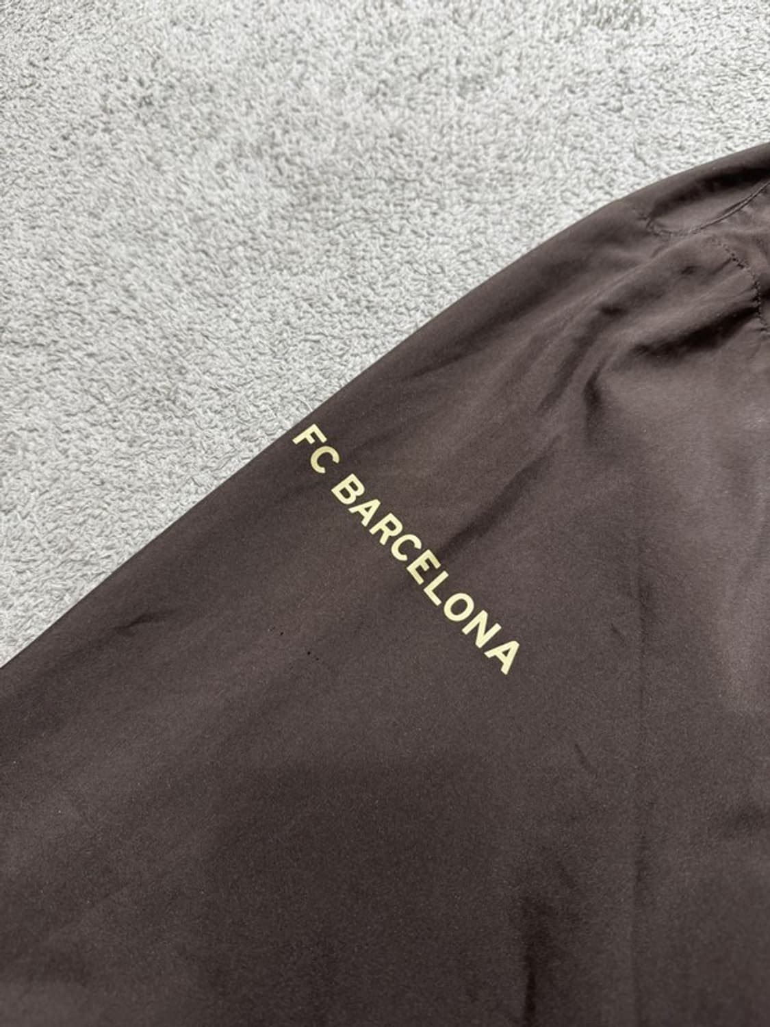 나이키 바르셀로나 져지 바람막이 브라운 100(M) 상품이미지3