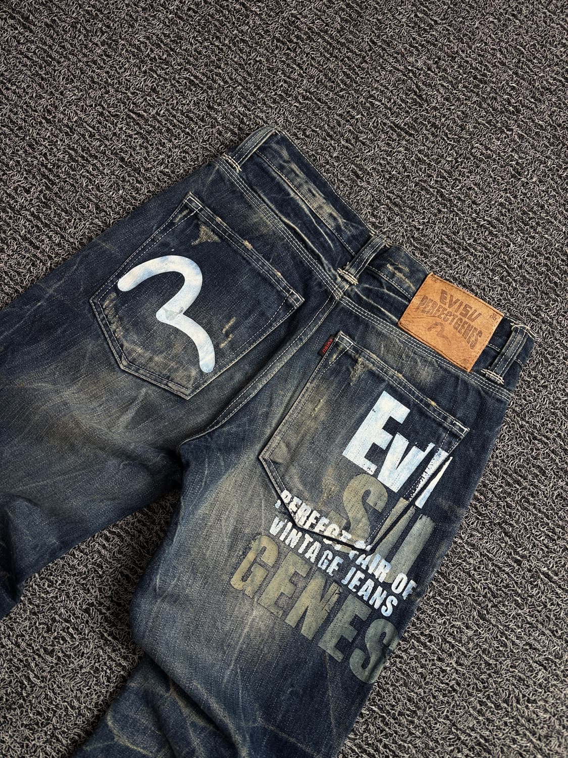 에비수 시그니처 로고 워싱 데저트 데님 팬츠 2401 상품이미지5