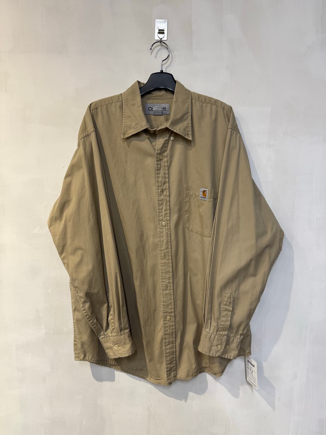 칼하트 베이지 긴팔셔츠 상품이미지1