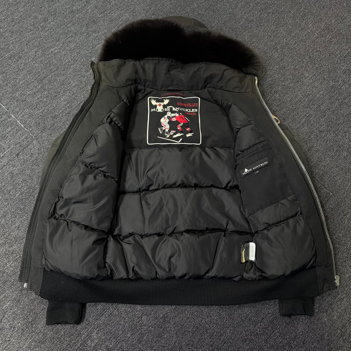 무스너클 블랙퍼 패딩  상품이미지6