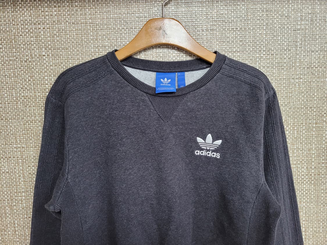 95사이즈 아디다스 맨투맨 상품이미지2
