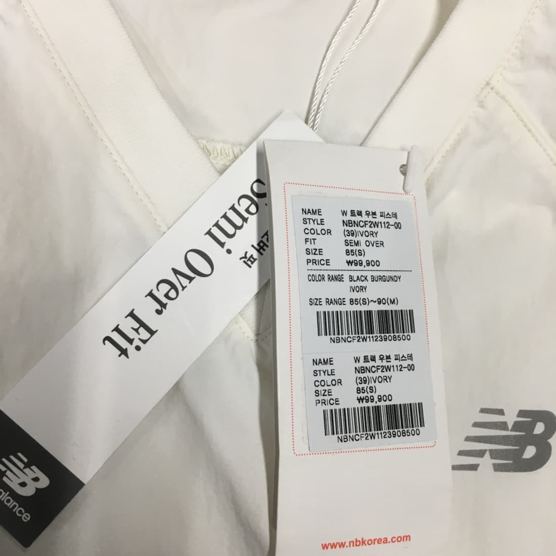 뉴발란스 우븐 맨투맨 DD29 상품이미지4