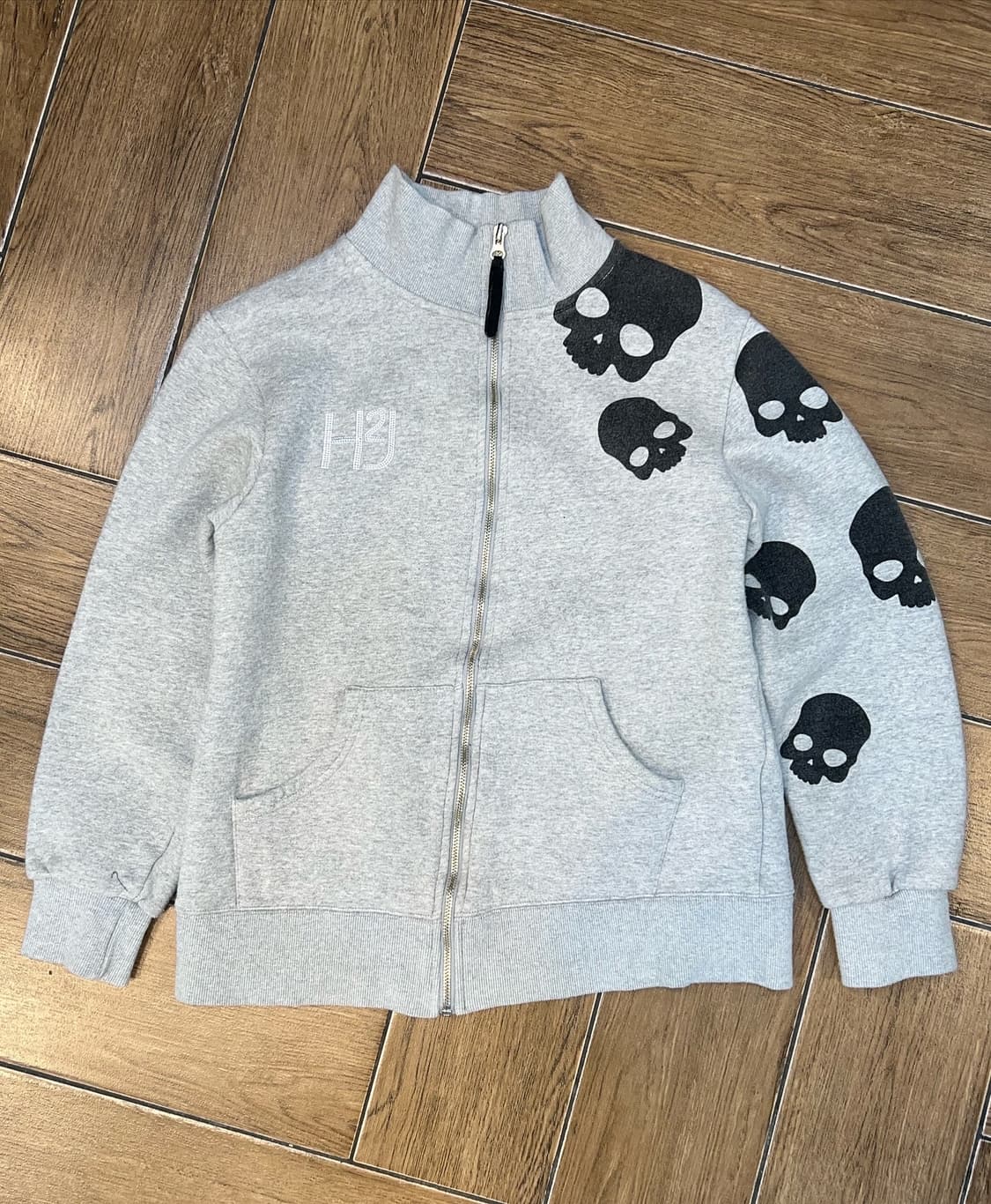 💀하이드로겐 블랙 스컬 포인트 그레이 집업 💀 상품이미지5