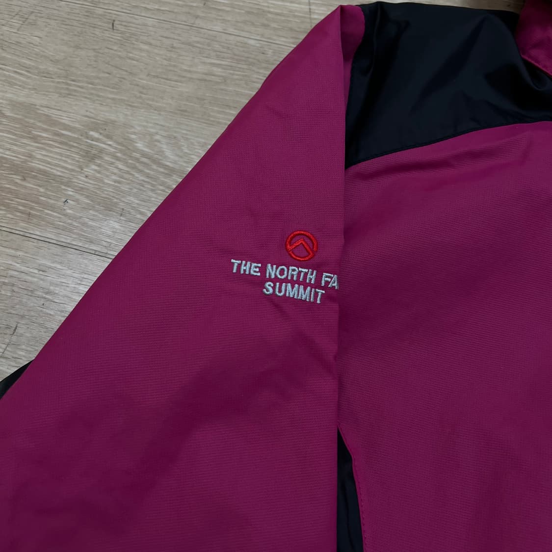 노스페이스 써밋 고어텍스 여성 스키복 보드복 스키점퍼 [핑크] M/95 상품이미지5