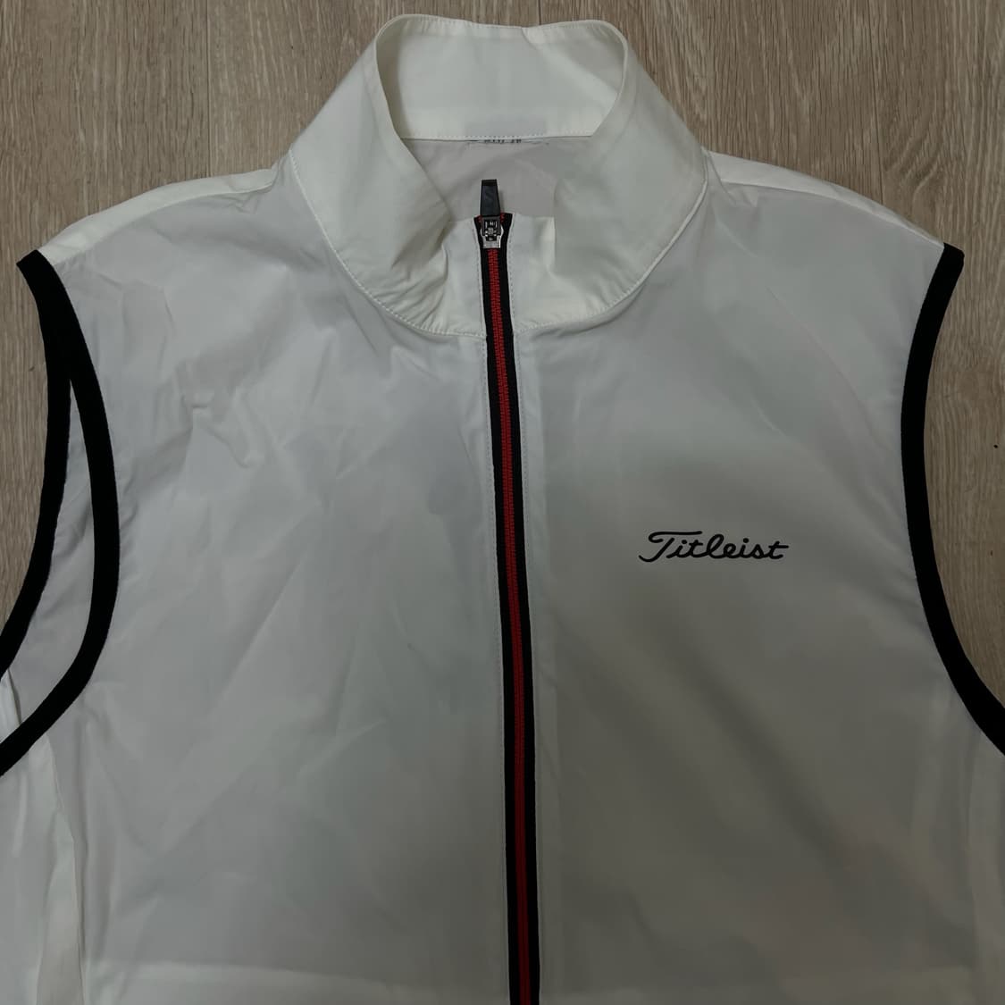 타이틀리스트 여성 골프웨어 바람막이 조끼 XL  상품이미지2