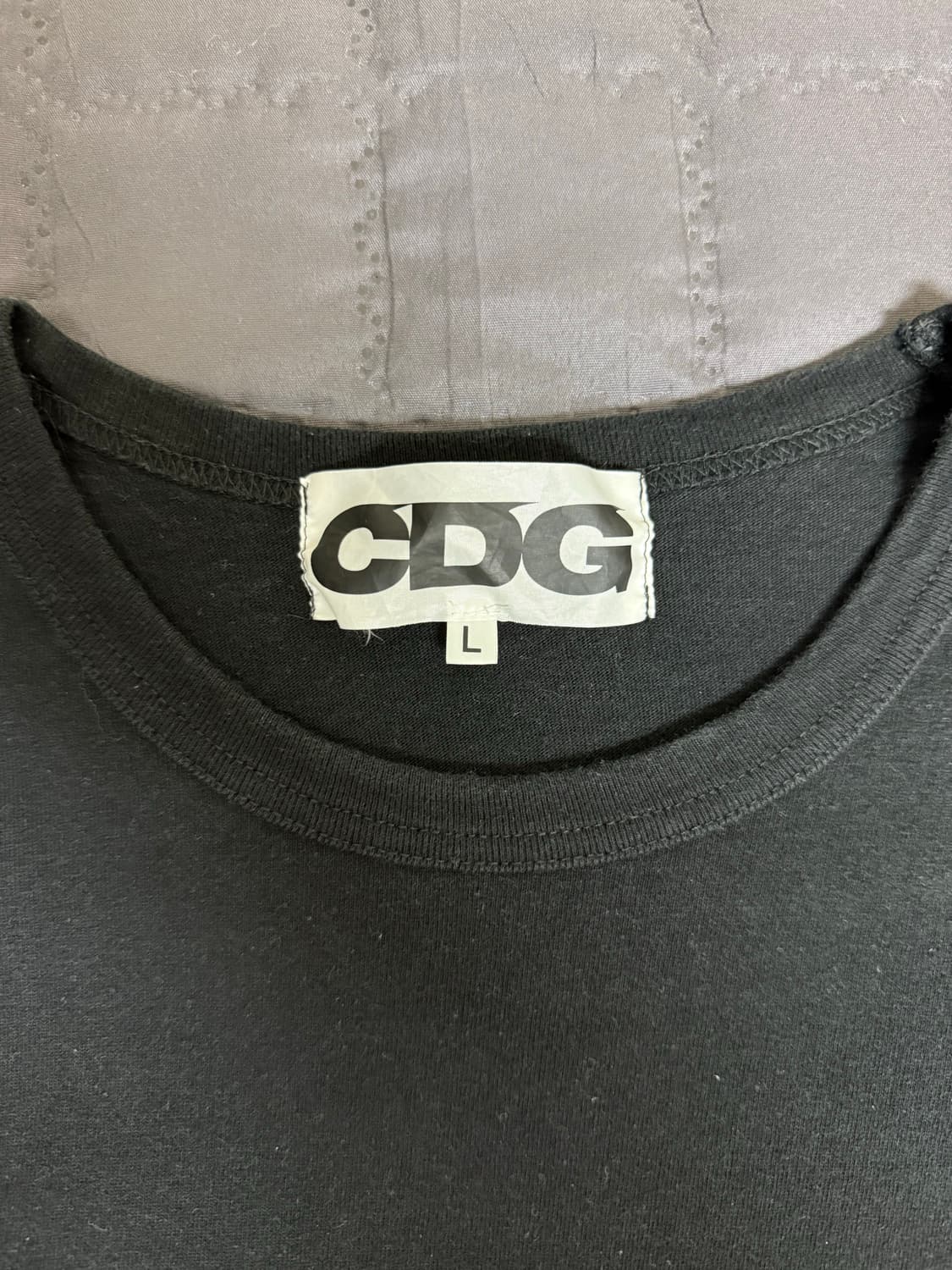 CDG 로고 티셔츠 블랙 상품이미지3