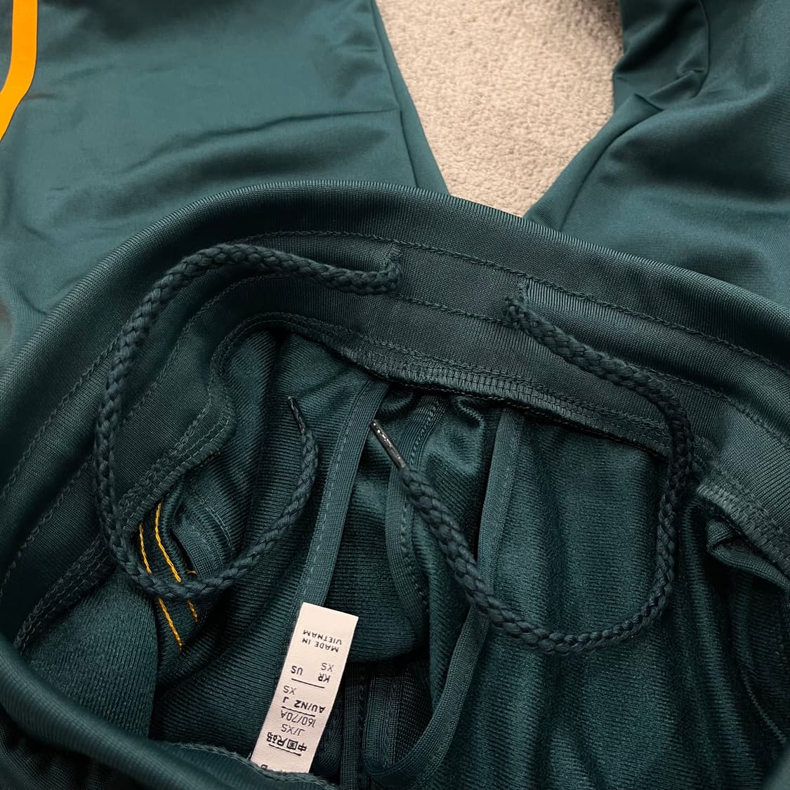 XS 아디다스 트레이닝 팬츠 상품이미지4