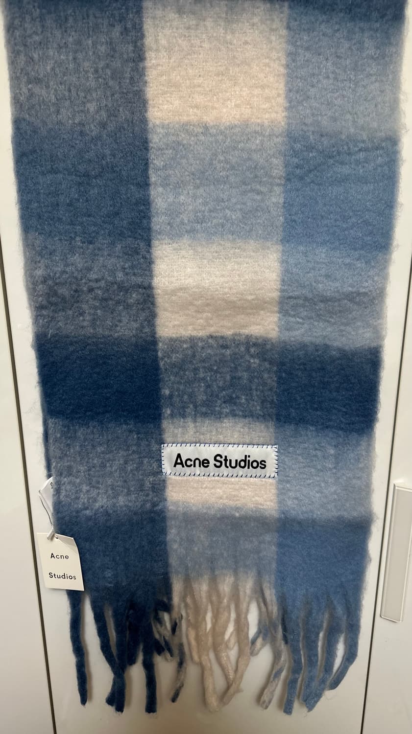 아크네 스튜디오 블루 체크 모헤어울머플러 남여공용 상품이미지5