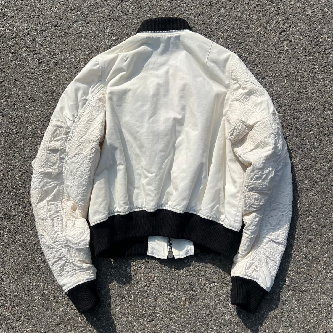 Banal Chic Bizarre 크래쉬 MA-1 상품이미지7