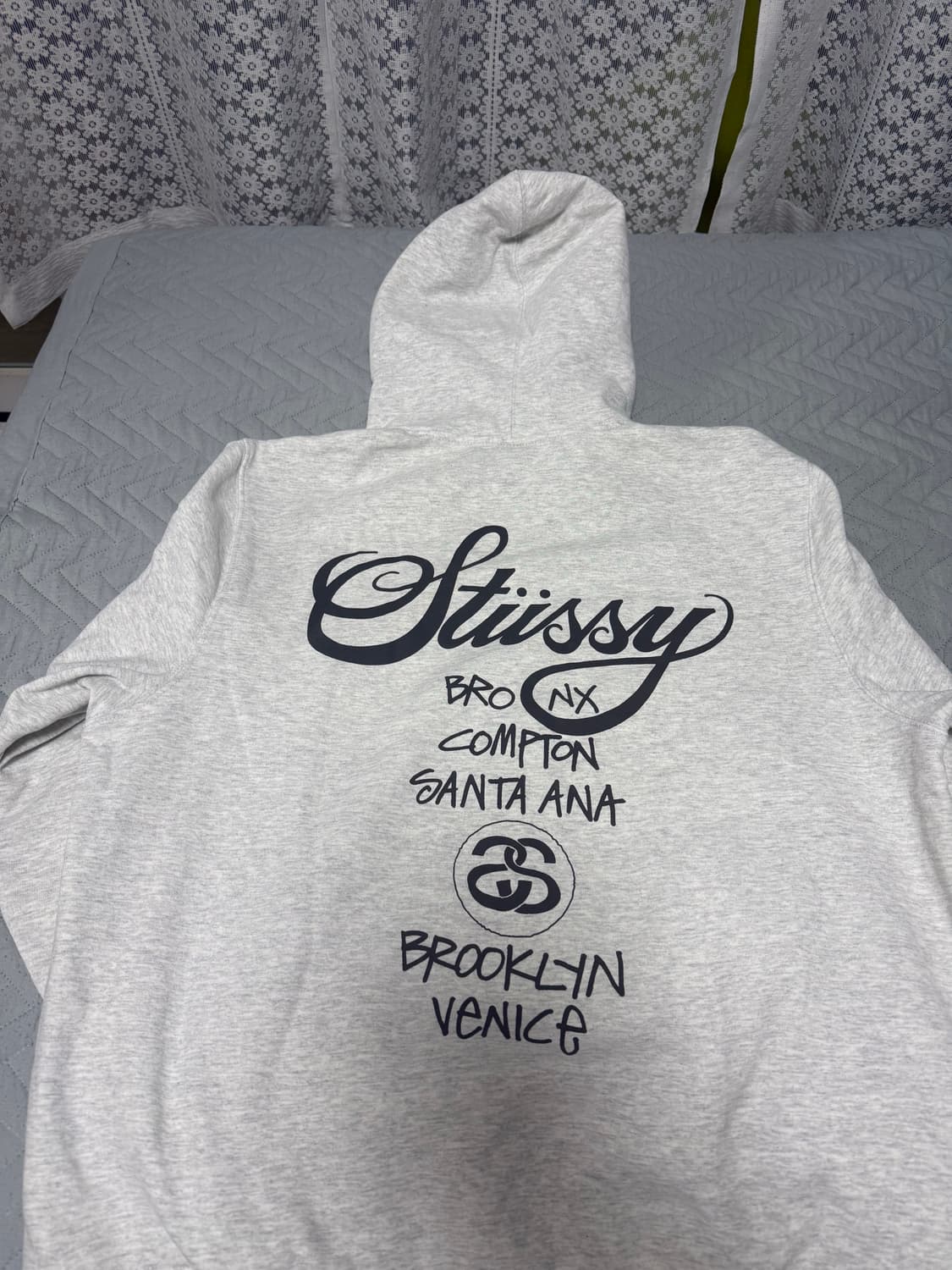 스투시 월드투어 애쉬헤더 후드티 L 상품이미지2