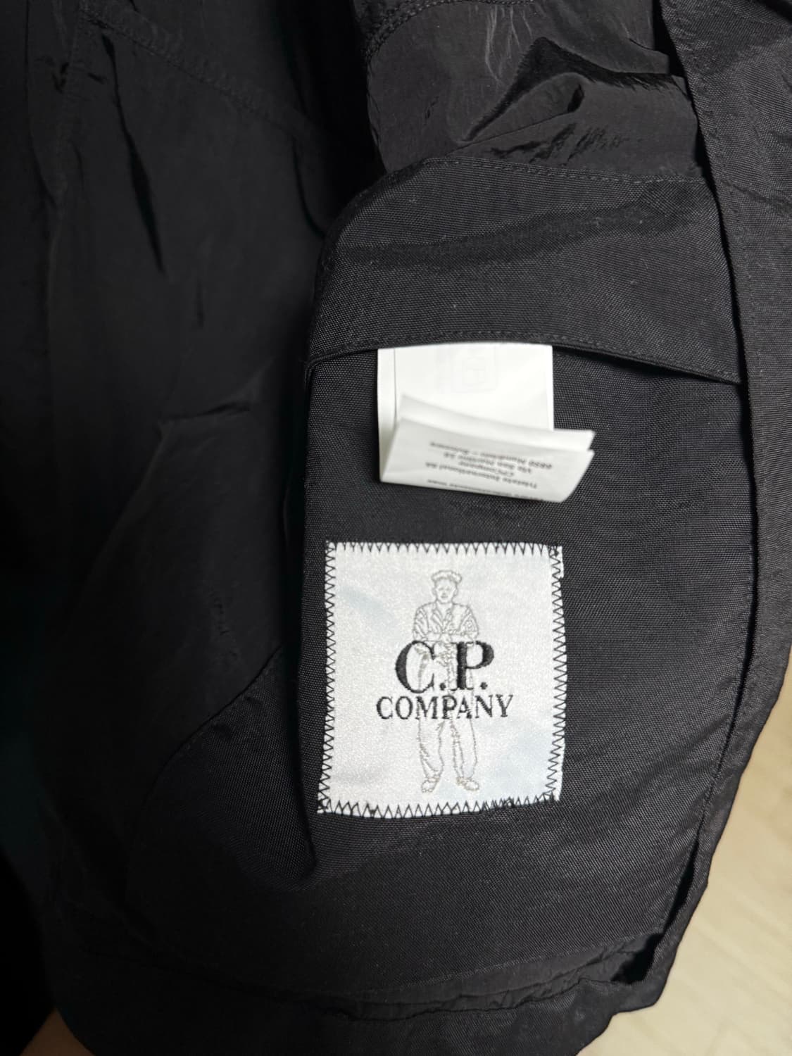 Cp컴퍼니 자켓(후드) 상품이미지6