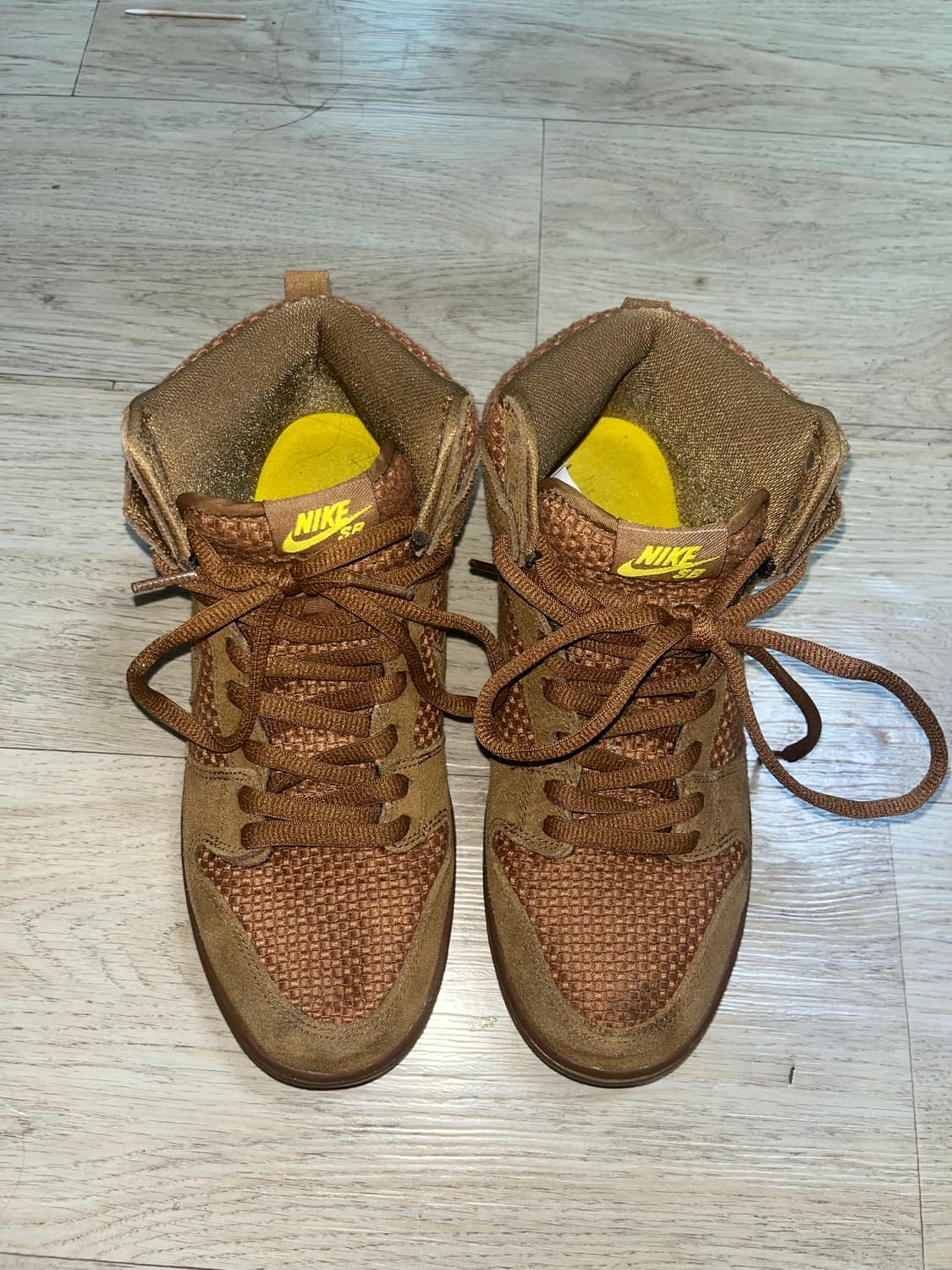 나이키 SB 덩크 하이 프리미엄 브라운 에일 260 상품이미지2