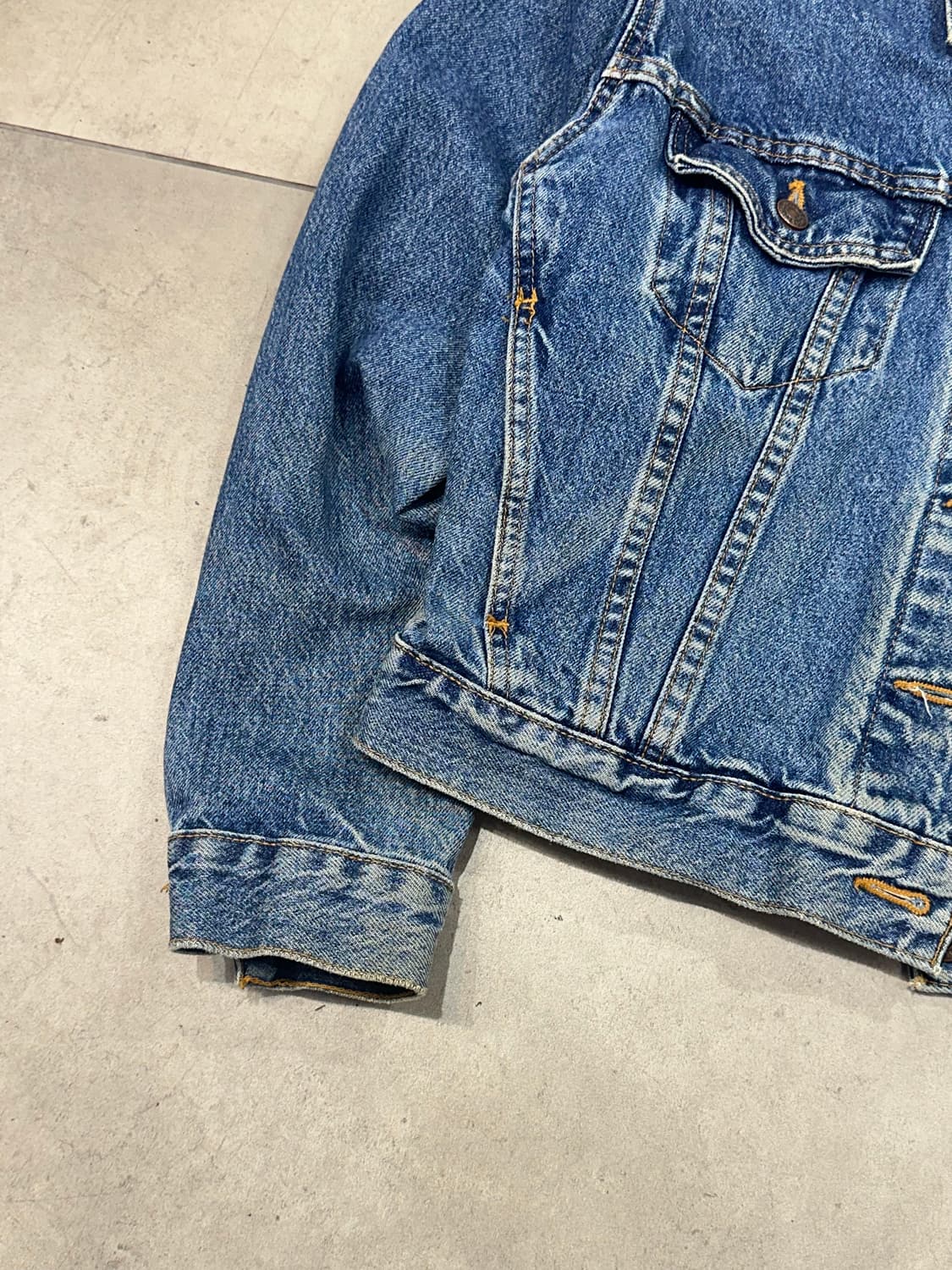 90s made in usa 리바이스 데님 트러커 자켓 상품이미지2
